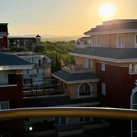 Royal Sunset 公寓 阳光海滩